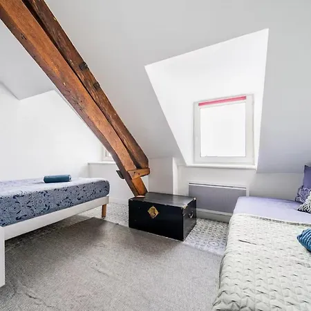 公寓 Castle View Bright Duplex